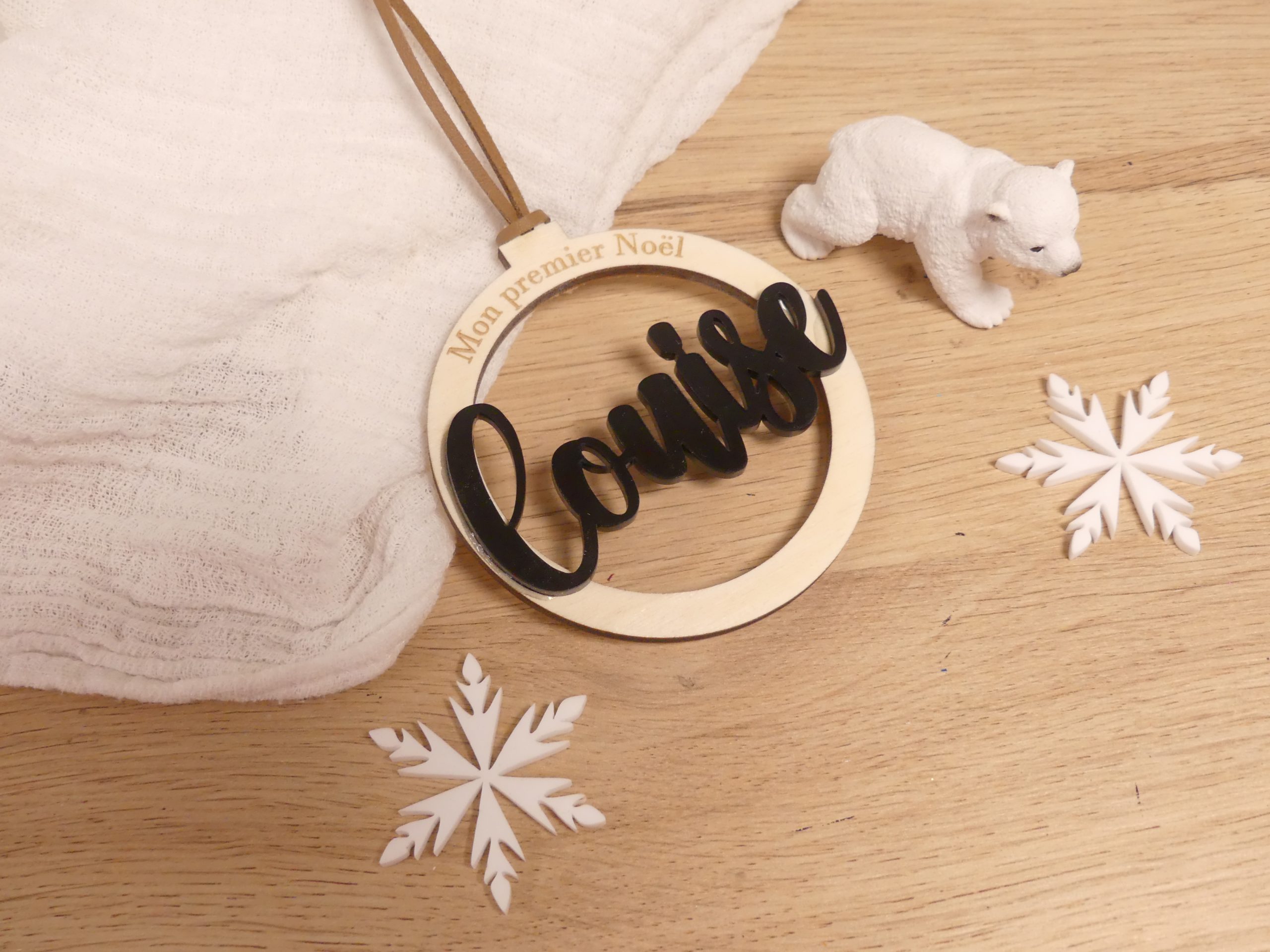 boule de noel bois artisanat made in france prénom boule de noel bois artisanat made in france prénom