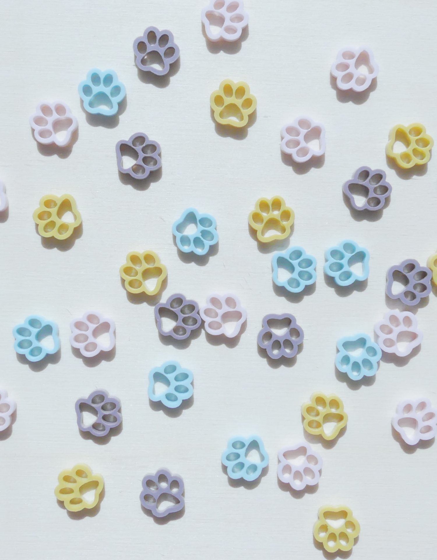 Confettis patte,1seule couleur thème Chat (x40) collection"Miaou"