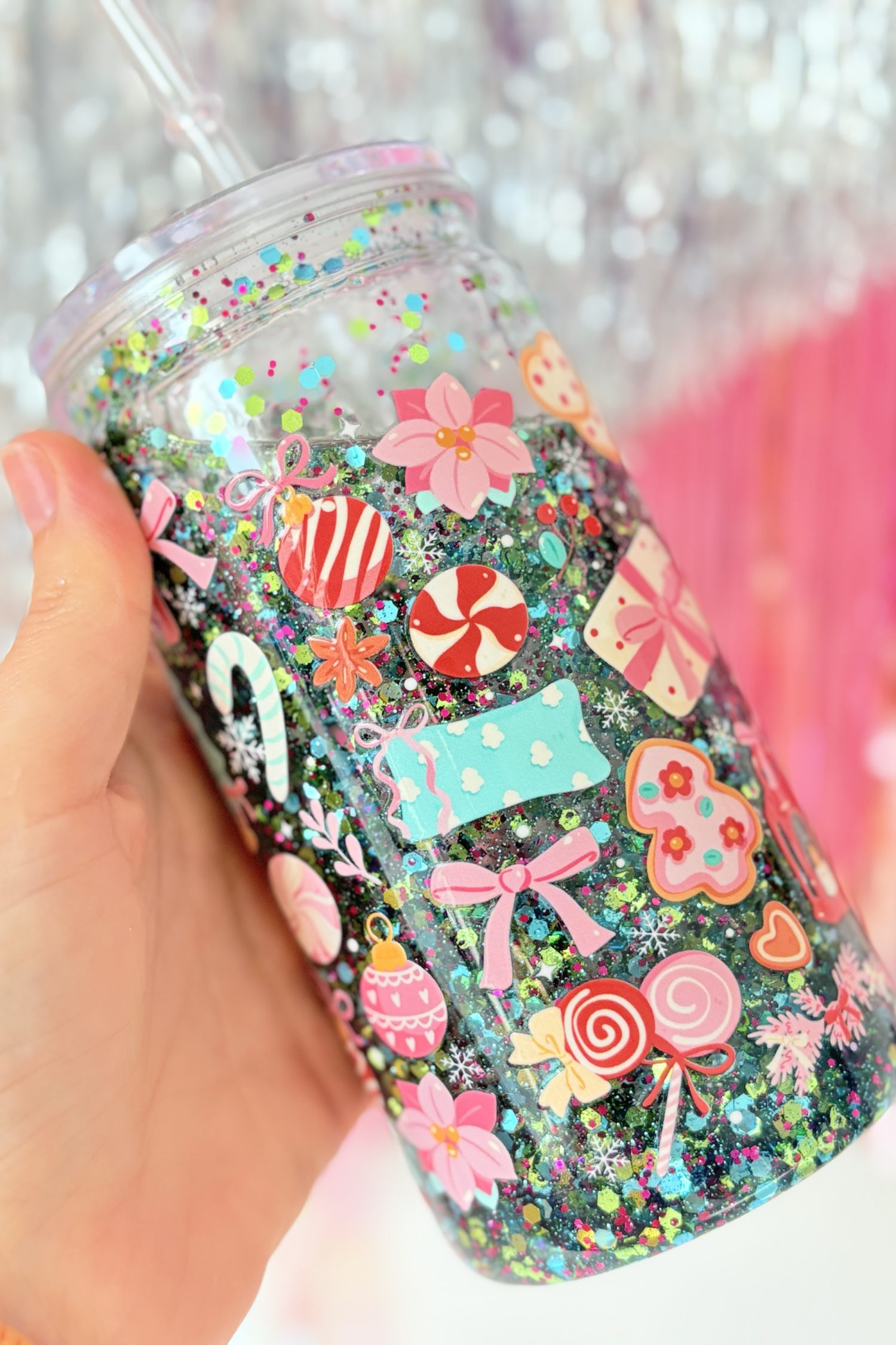 Gobelet magique Noël Sapin rose 470ml