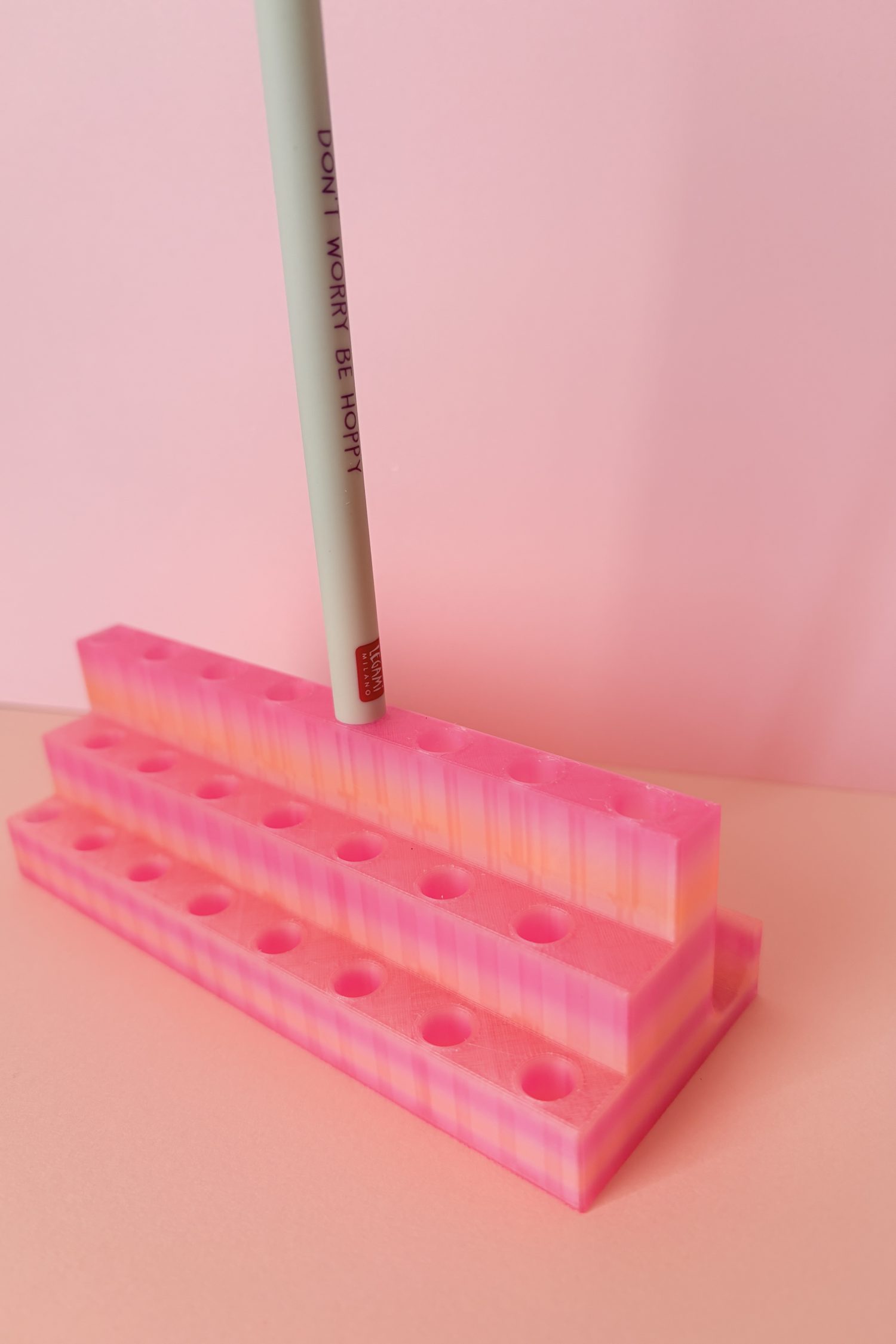 Porte stylos legami rangement ( tie and dye rose/orange )