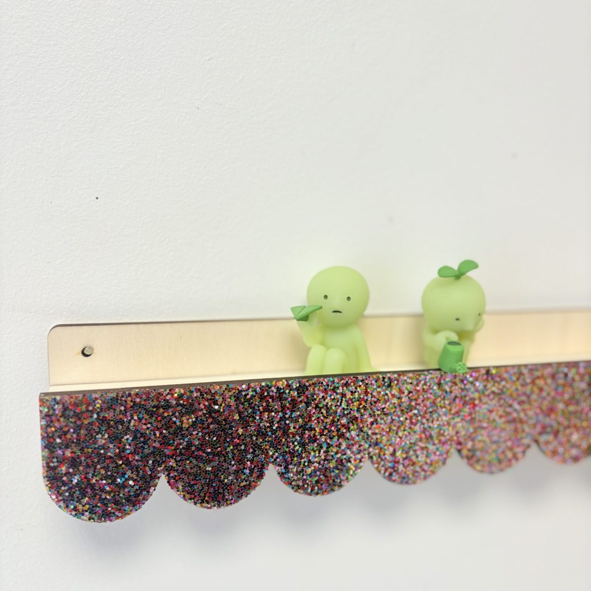 étagère festonnée à paillettes Multicolore 50 cm